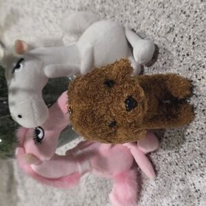 Fashion Key Chains  Funny Friends White Or Pink Horse Puppy.